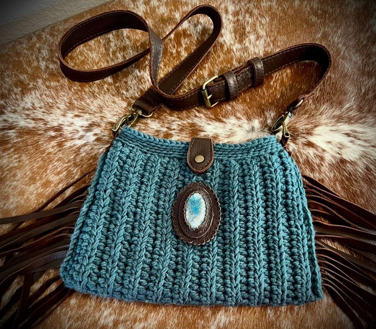 Teal crochet crossbody