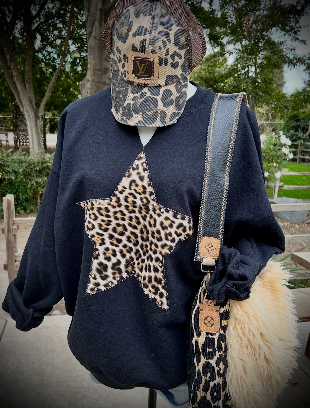Leopard star sweatshirt