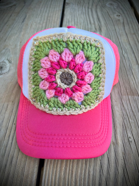 Granny Square Flower Trucker Hats 🌸