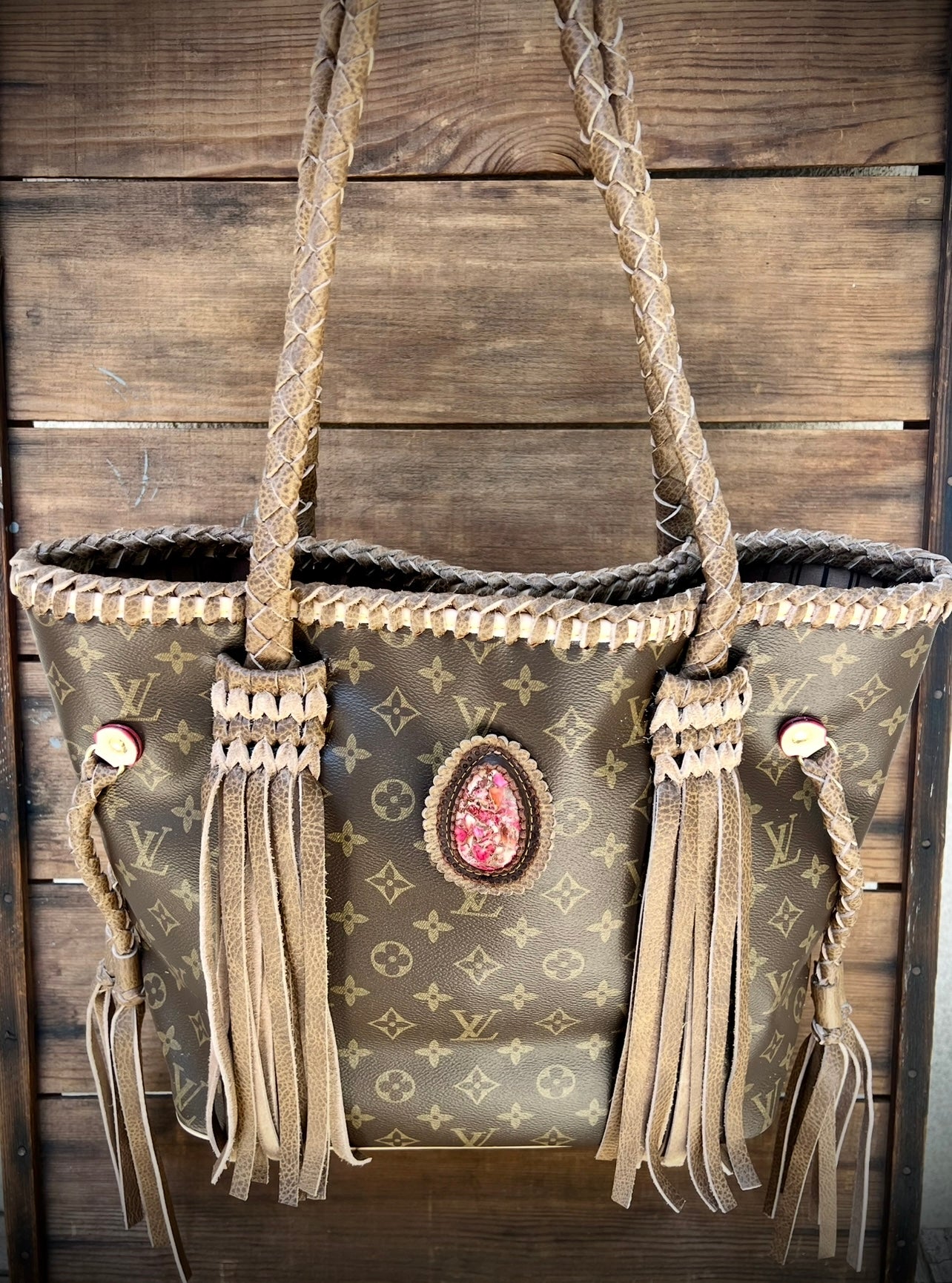 Monogram NF