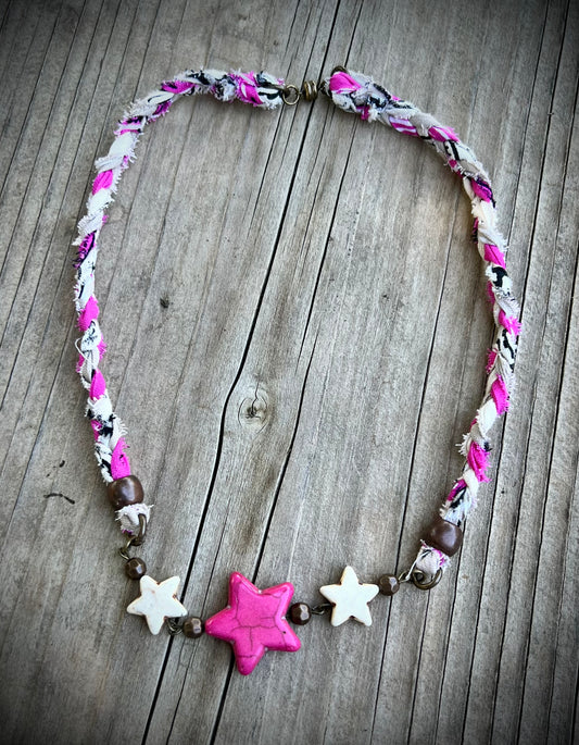 Bandanna star necklaces