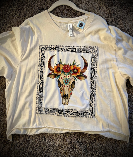 Bull skull cut tee